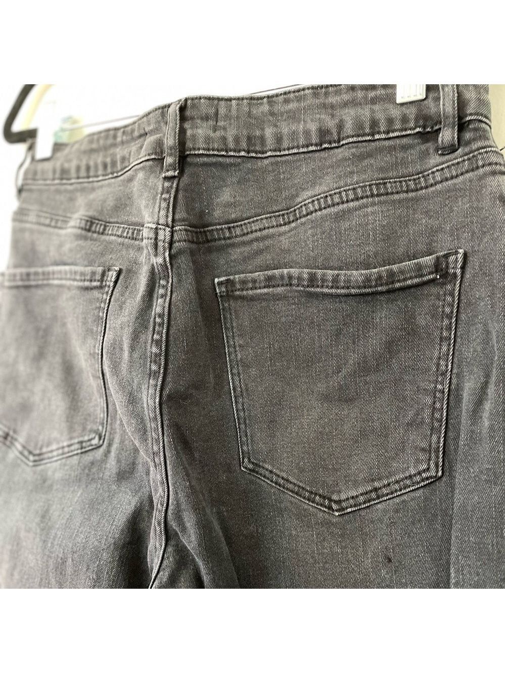 Forever New Eva High Rise Mom Jeans 6 Washed Black - Picture 7 of 11